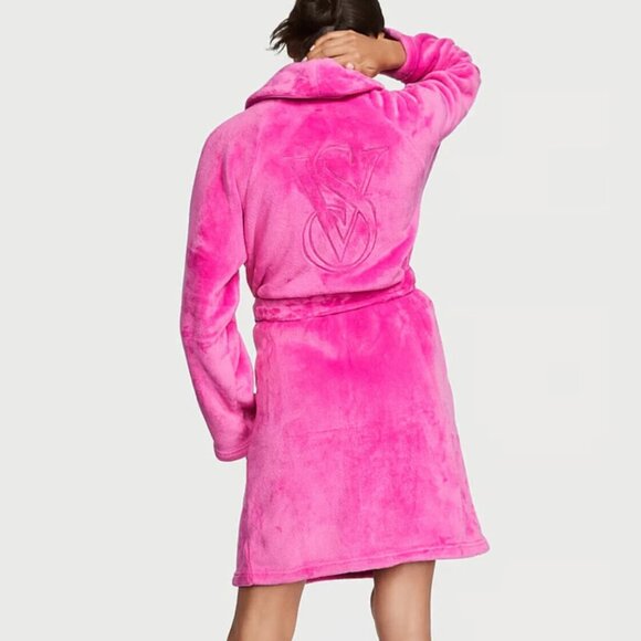 VICTORIA'S SECRET Cozy Short Plush Bath Robe Embossed Monogram Size XL/XXL - Picture 1 of 8